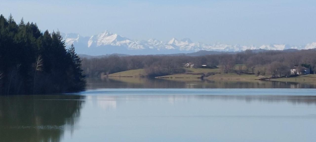 Les Gites De Campardon Monties Экстерьер фото